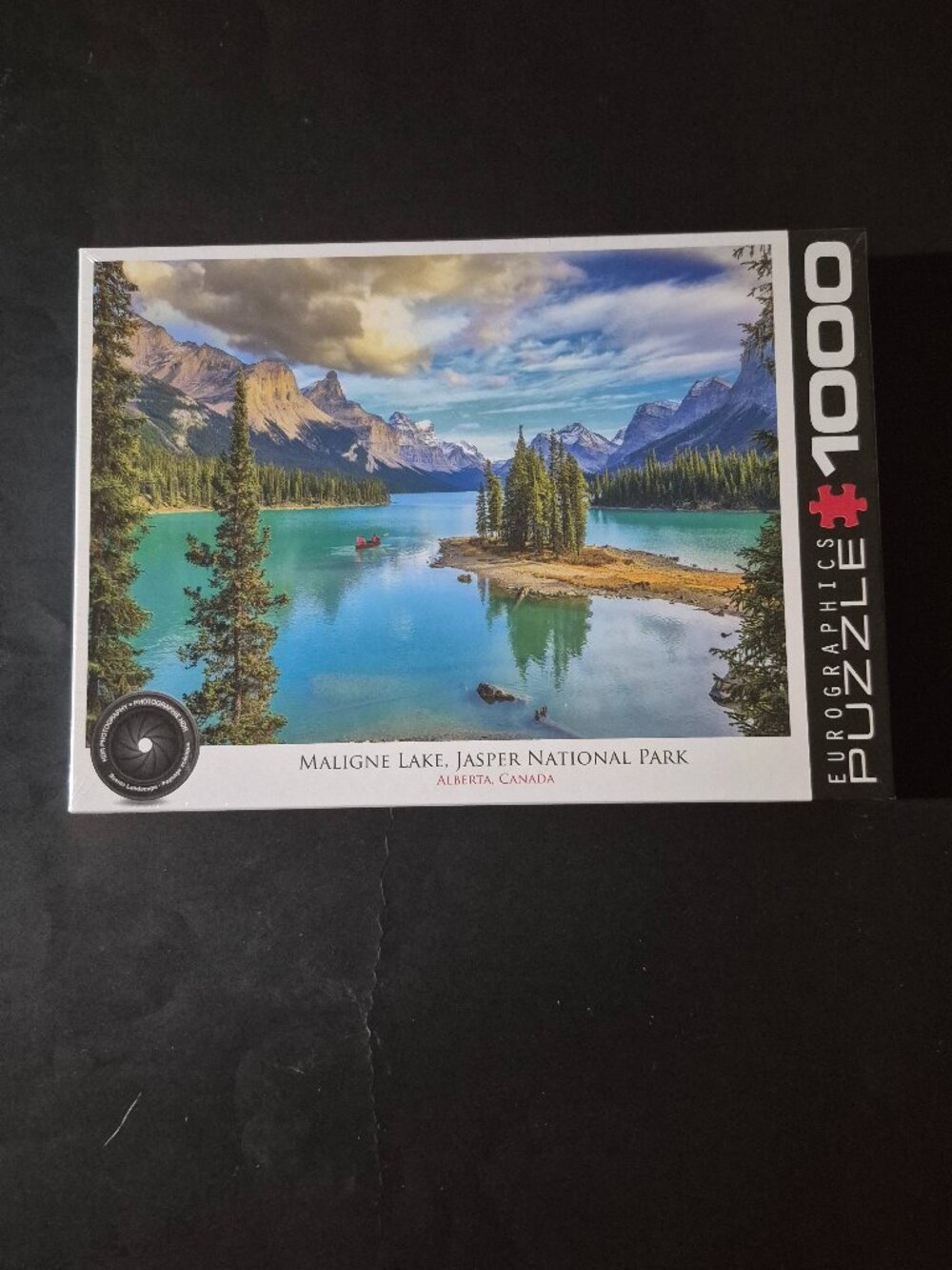 1000 Piece "Maligne Lake" Jigsaw Puzzle